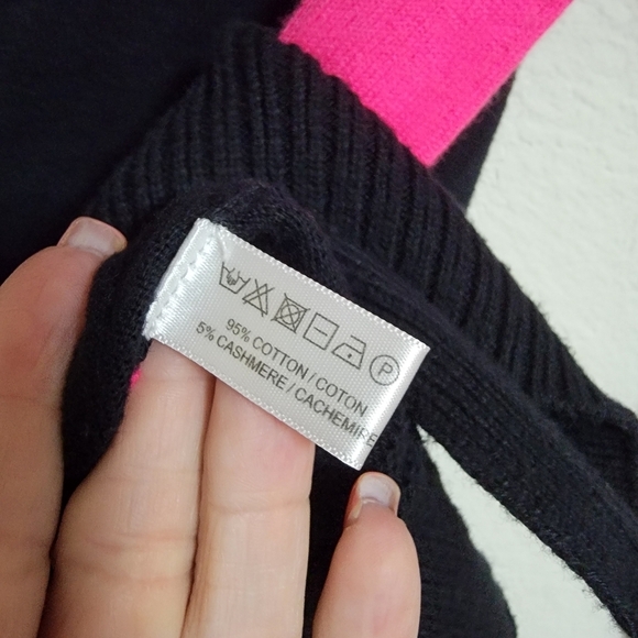 Lisa Todd Stylish Black Sweater with Arrows - Picture 3 of 5